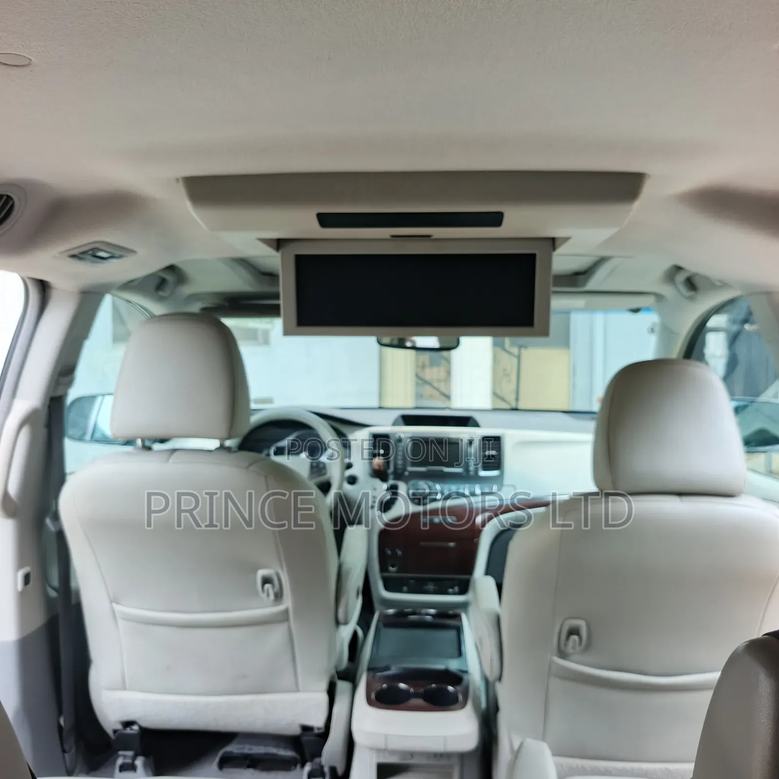 Toyota Sienna 2011 Gray