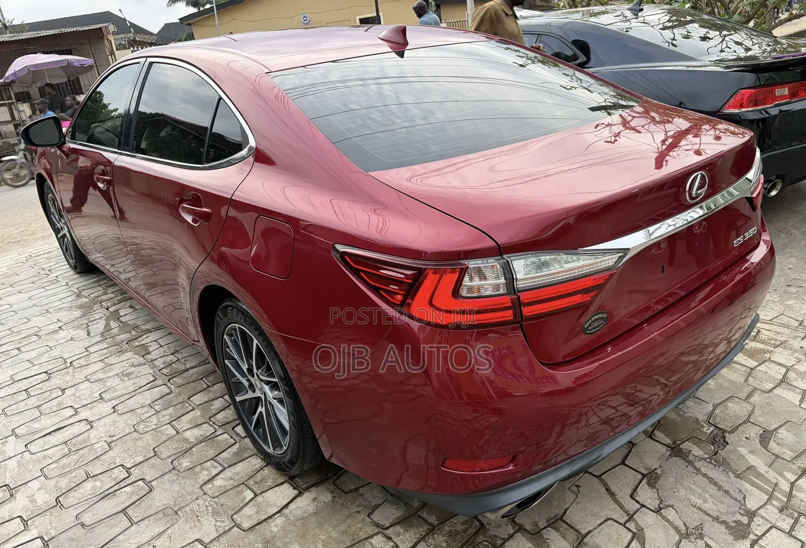 Lexus ES 350 FWD 2016 Red