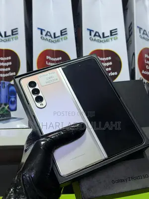 Samsung Galaxy Z Fold 3 256 GB White