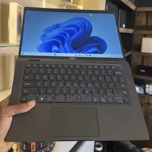 New Laptop Dell Latitude 7320 16GB Intel Core i5 SSD 256GB