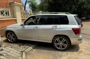 Mercedes-Benz GLK-Class 350 2014 Silver