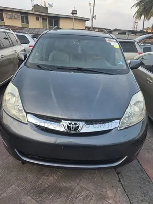 Toyota Sienna 2006 Gray
