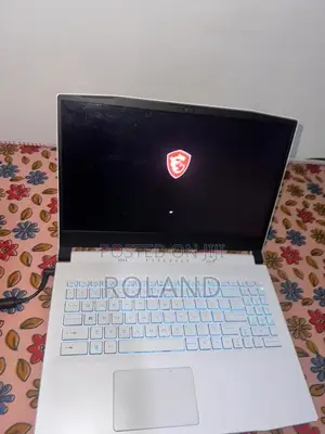 Laptop MSI MSI Sword 15 24GB Intel Core i7 SSD 512GB