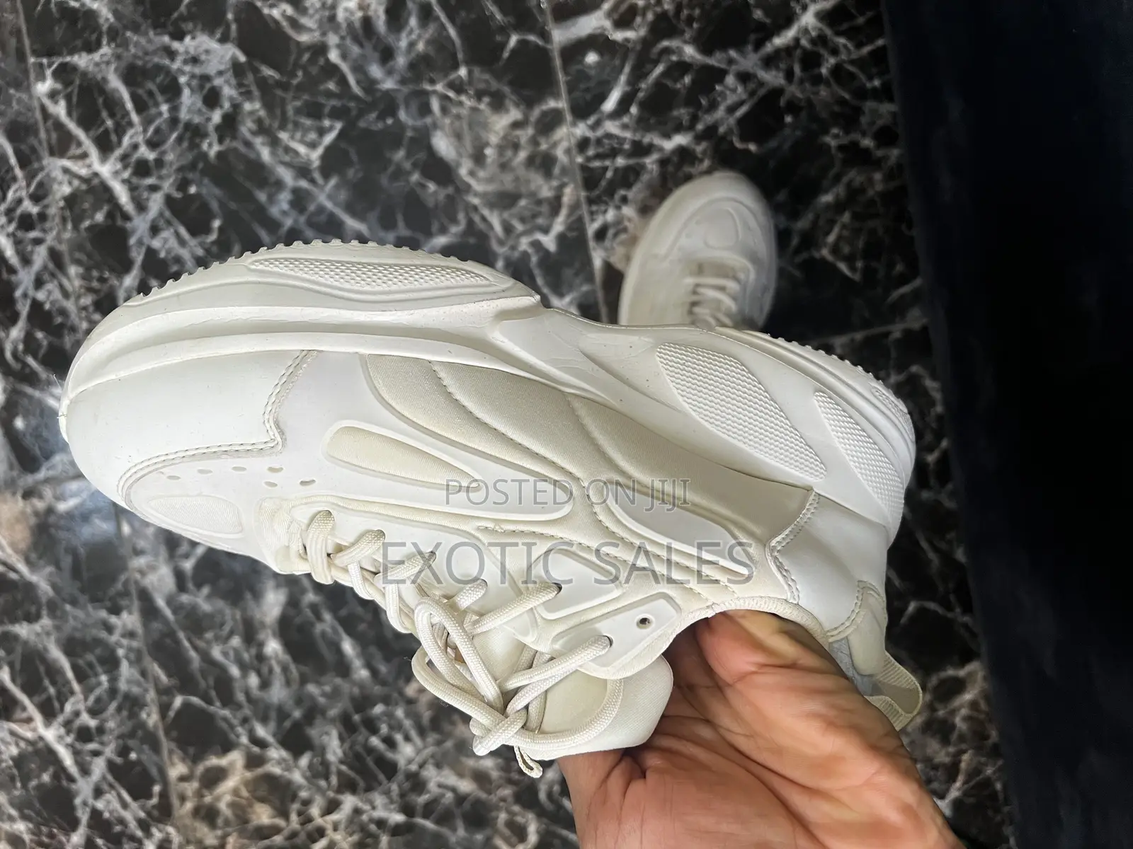 Zara Sneakers