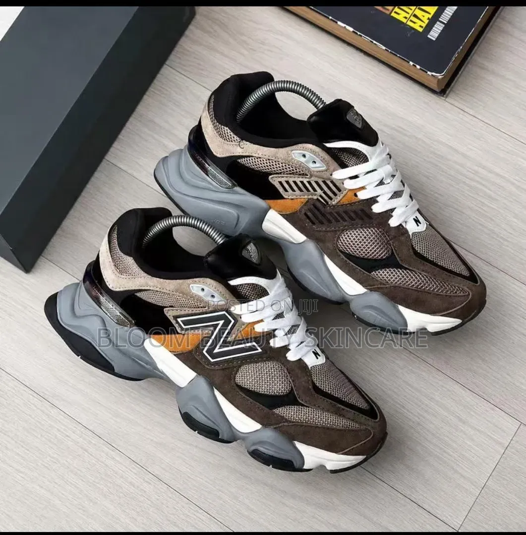 New Balance 9060 Sneakers (Unisex)