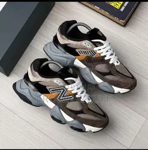 New Balance 9060 Sneakers (Unisex)