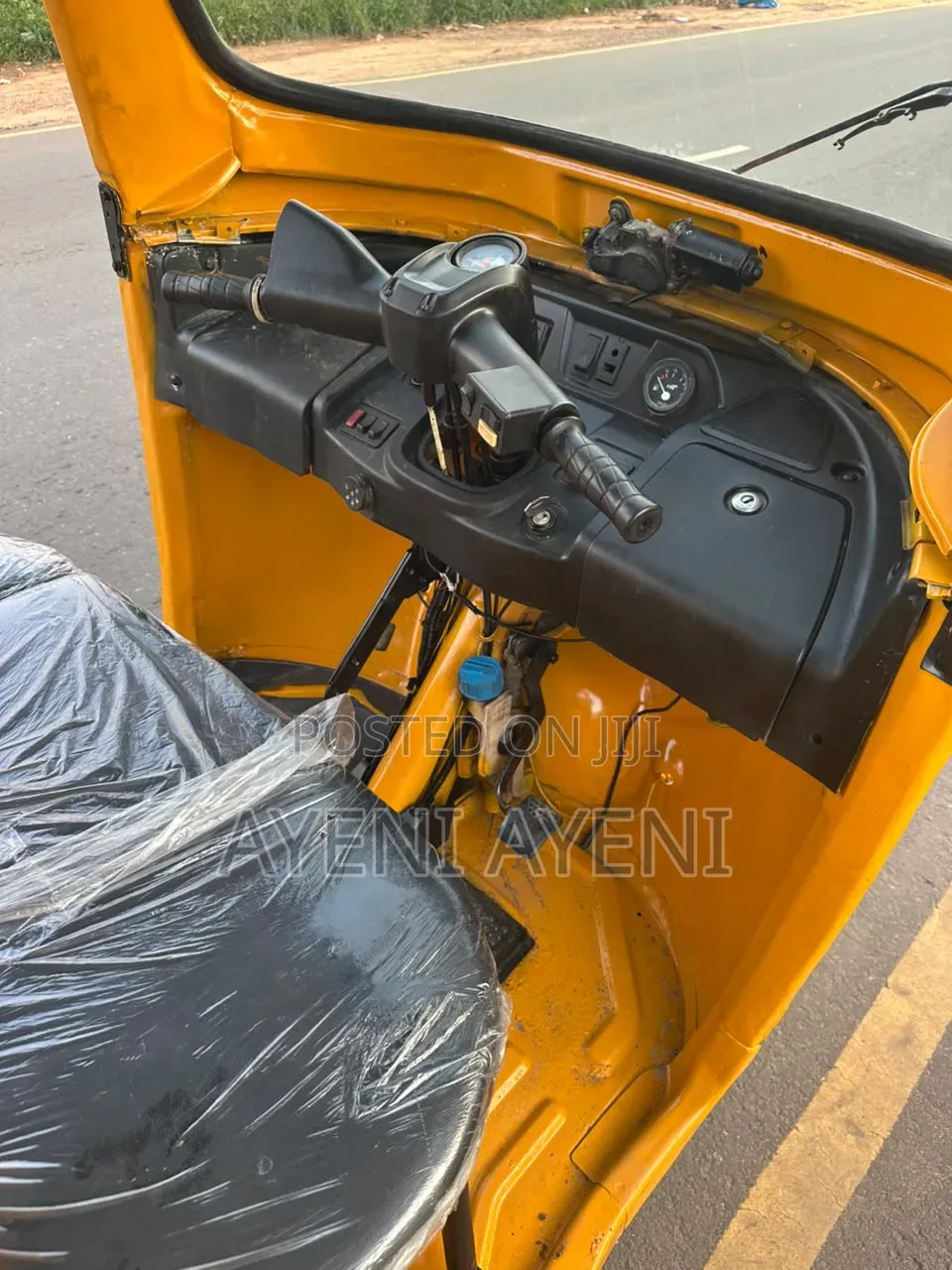 TVS 2024 Yellow