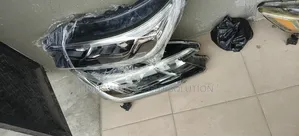 Front Lights 2017 Honda CRV