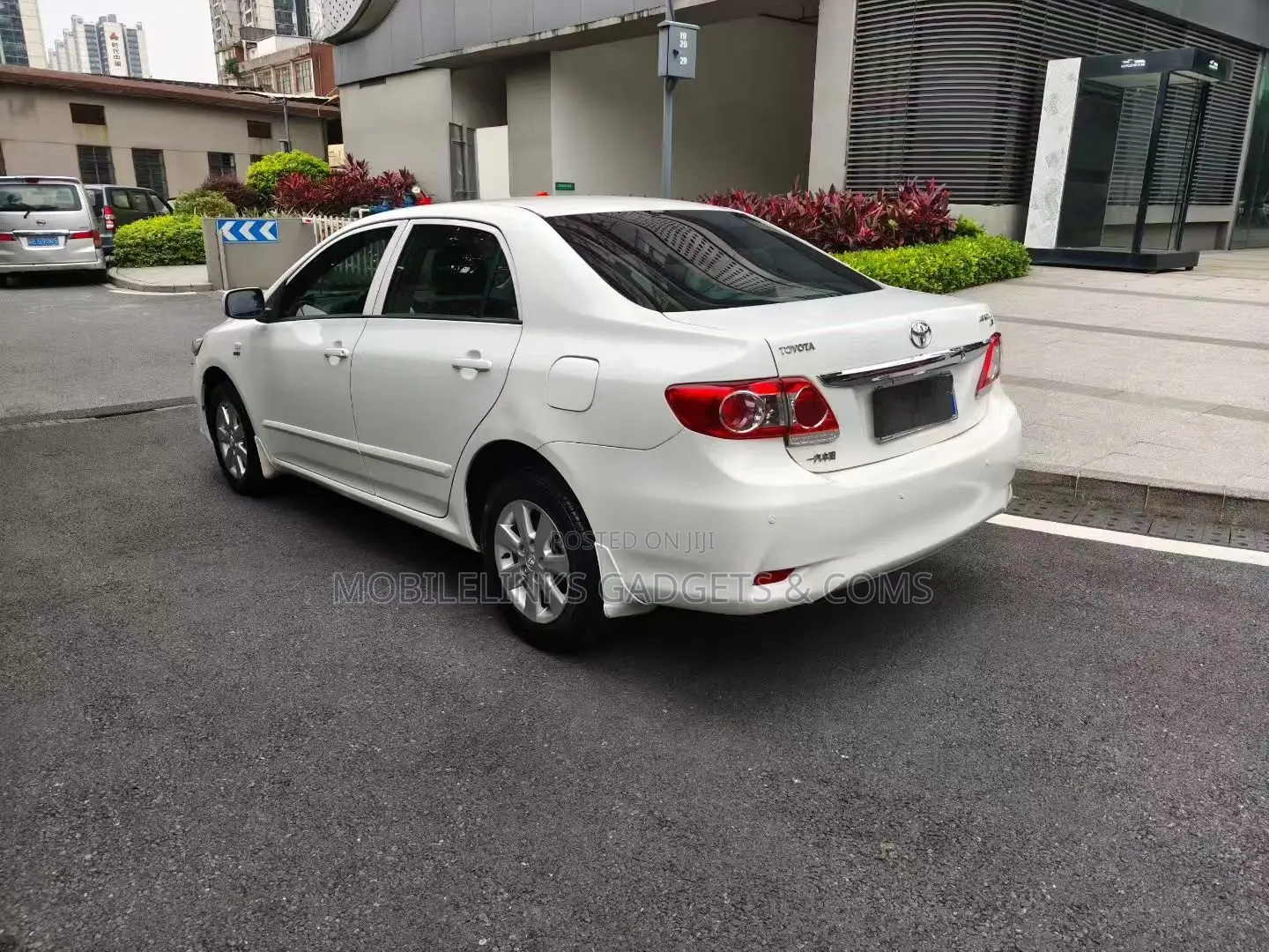 Toyota Corolla 2012 White