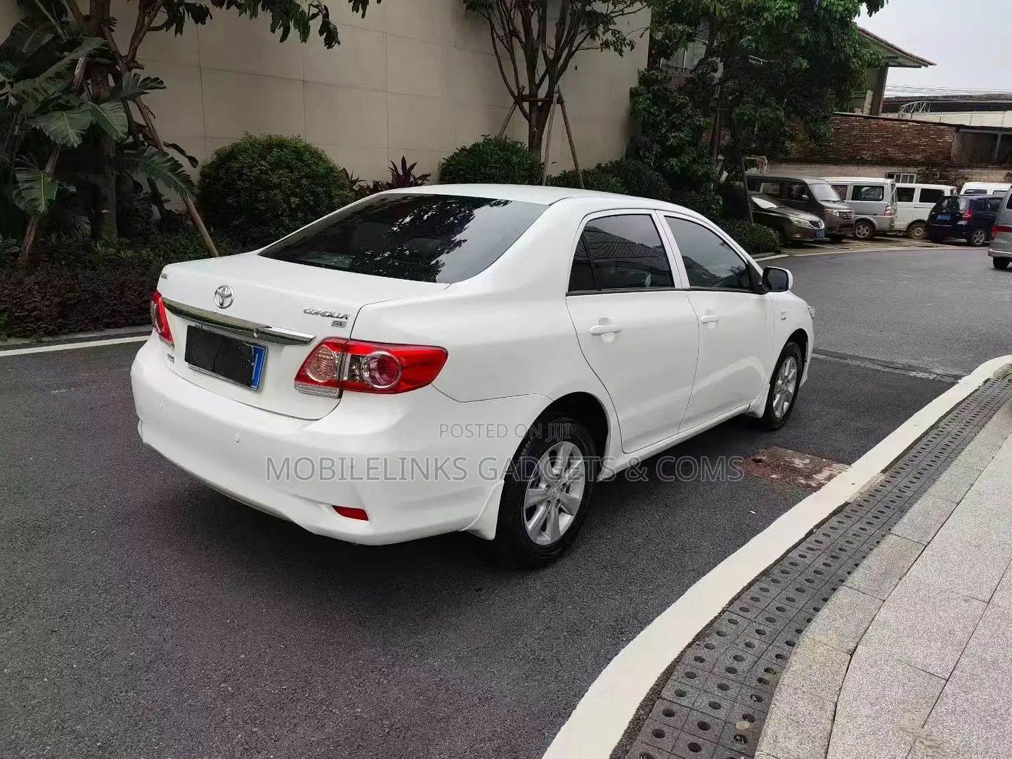 Toyota Corolla 2012 White