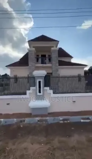 3bdrm House in Behind Amac Market., Sabon Lugbe for sale