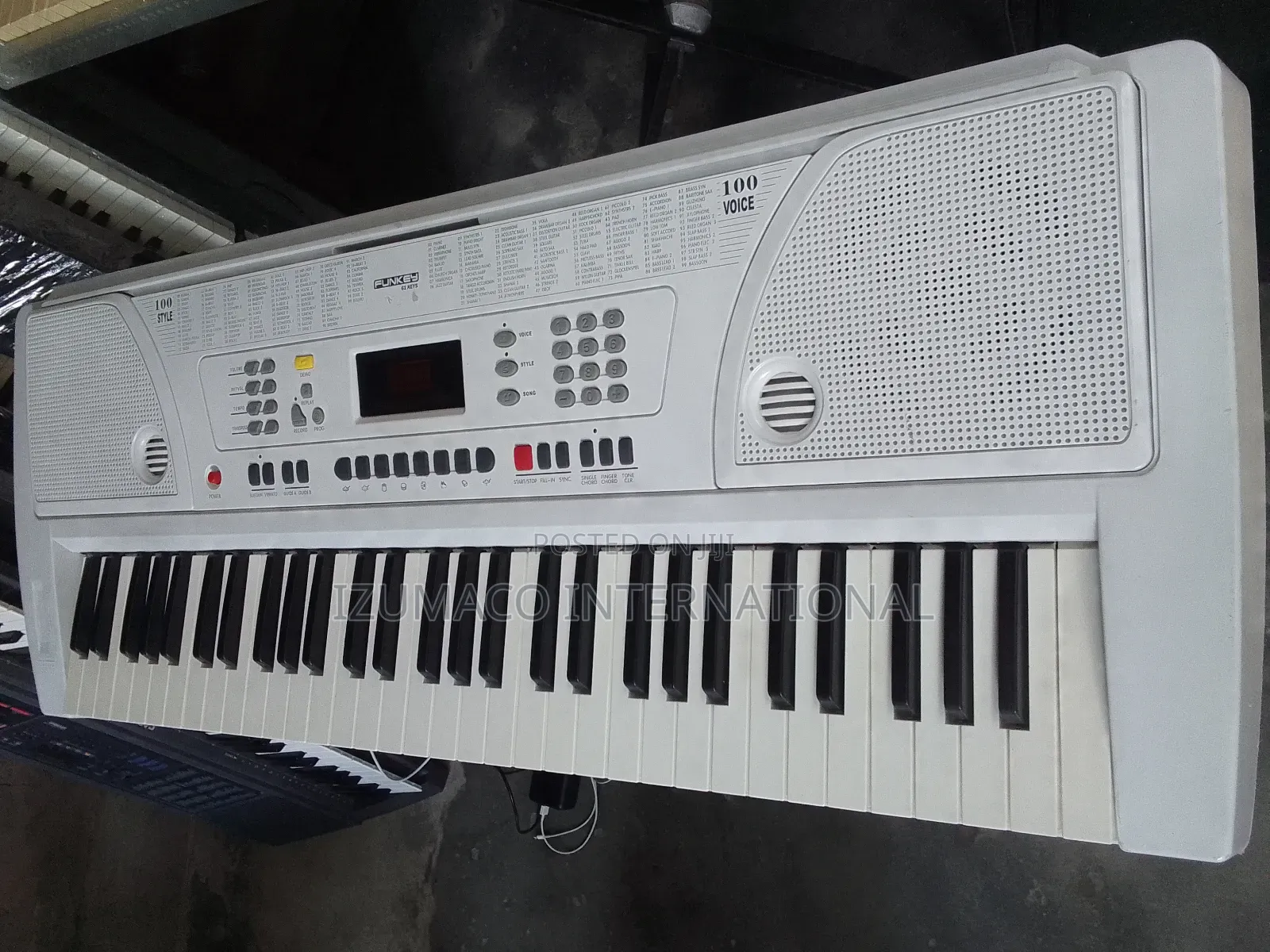 Funkey 61-Key Keyboard – Perfect for Beginners