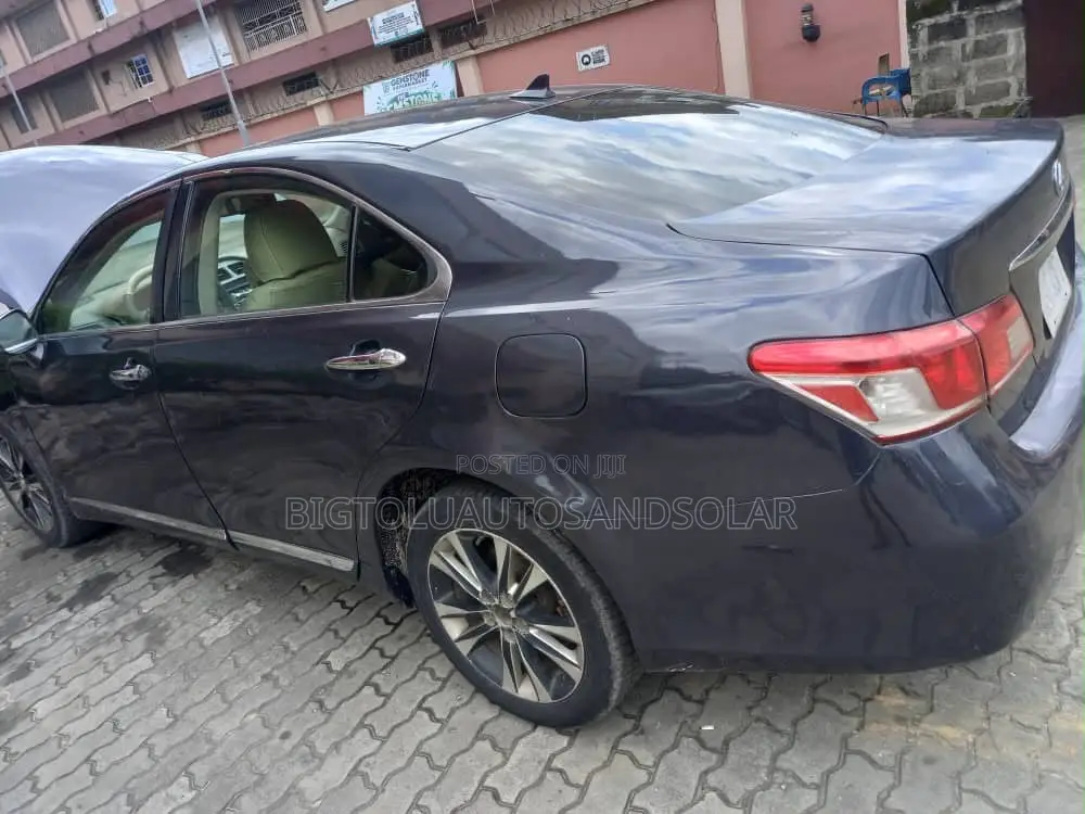 Lexus ES 350 2012 Gray