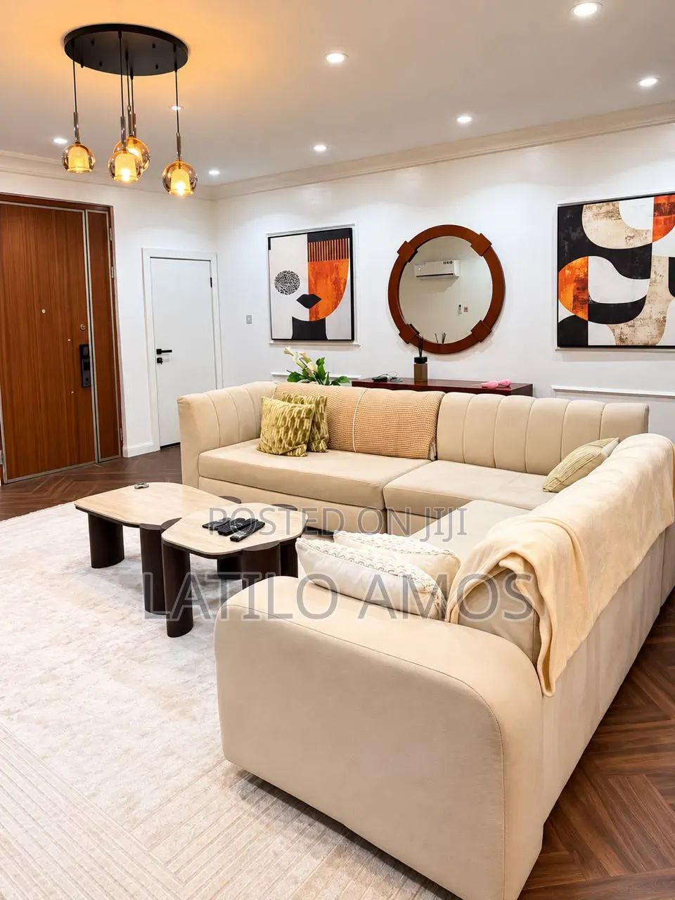 Spacious 3 Bedroom Triplex