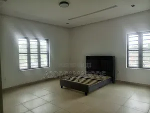 4bdrm Duplex in Ikeja Gra for rent