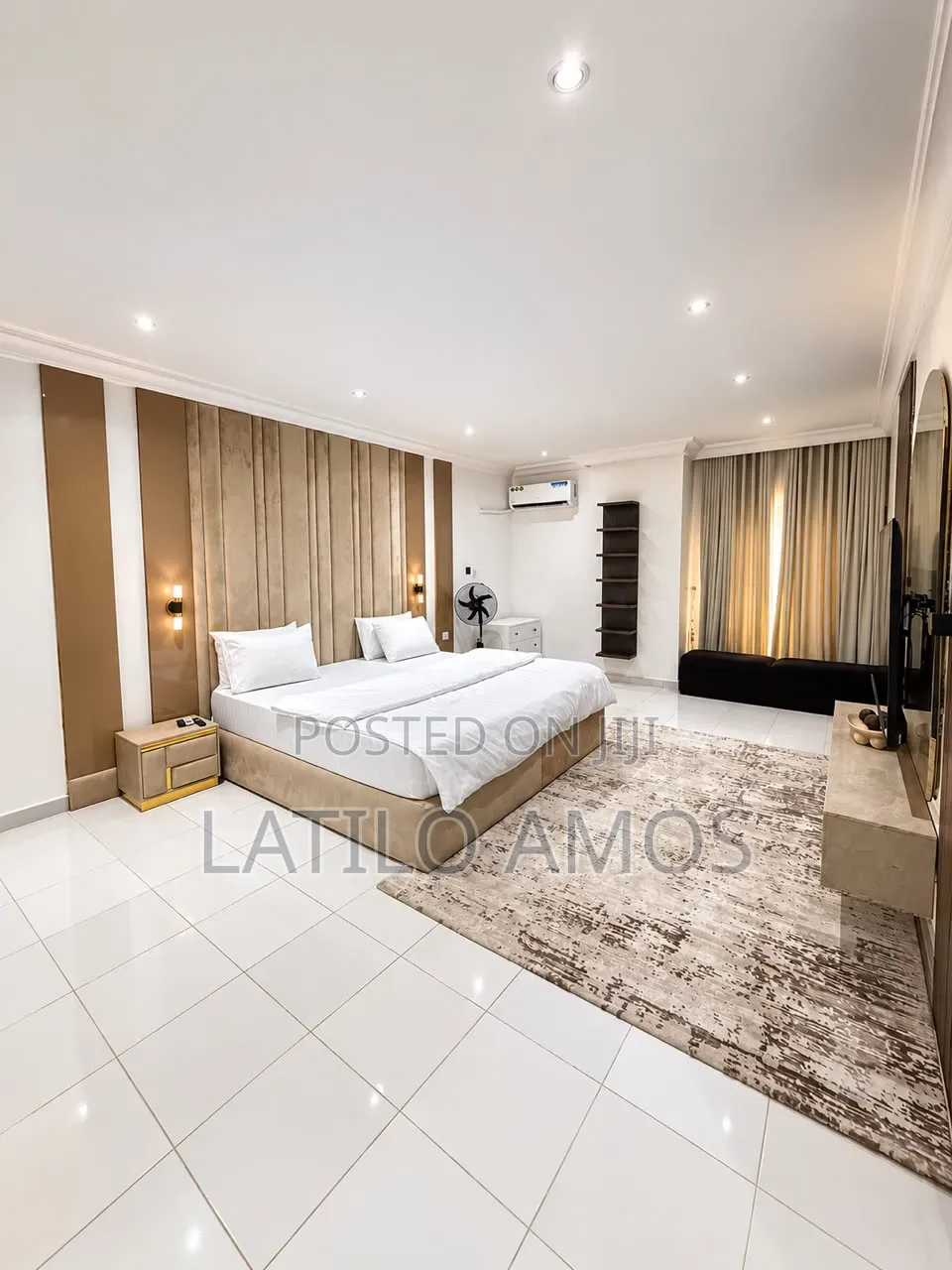Spacious 3 Bedroom Triplex