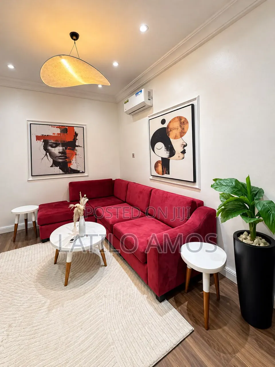 Spacious 3 Bedroom Triplex