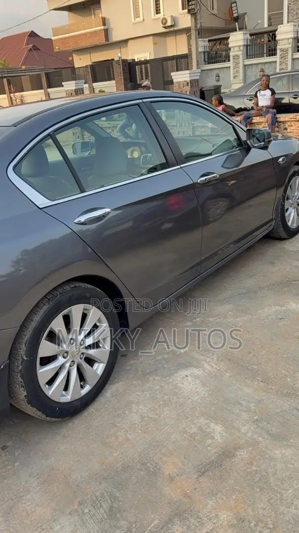 Honda Accord 2013 Gray