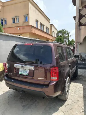 Honda Pilot 2010 Burgundy