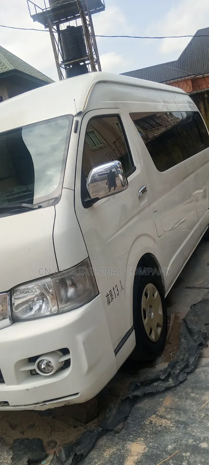 Toyota HiAce 2015 White