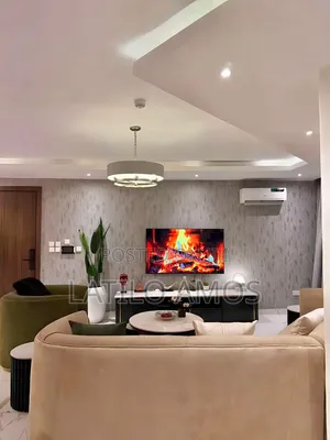Unit 3 | Luxury 2-Bedroom Apartment 