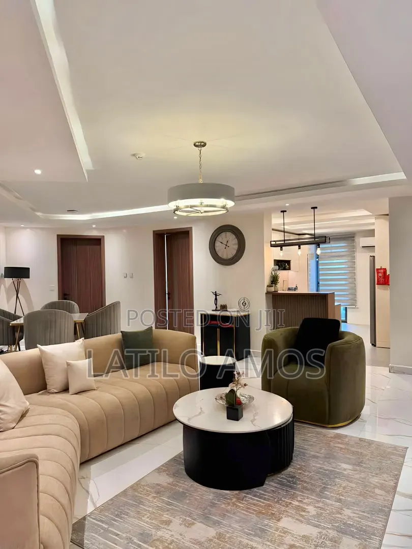 Unit 3 | Luxury 2-Bedroom Apartment 