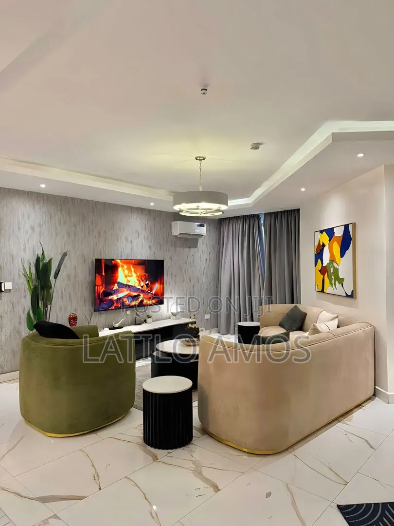 Unit 3 | Luxury 2-Bedroom Apartment 