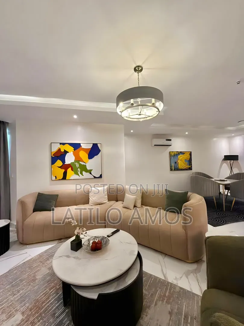 Unit 3 | Luxury 2-Bedroom Apartment 