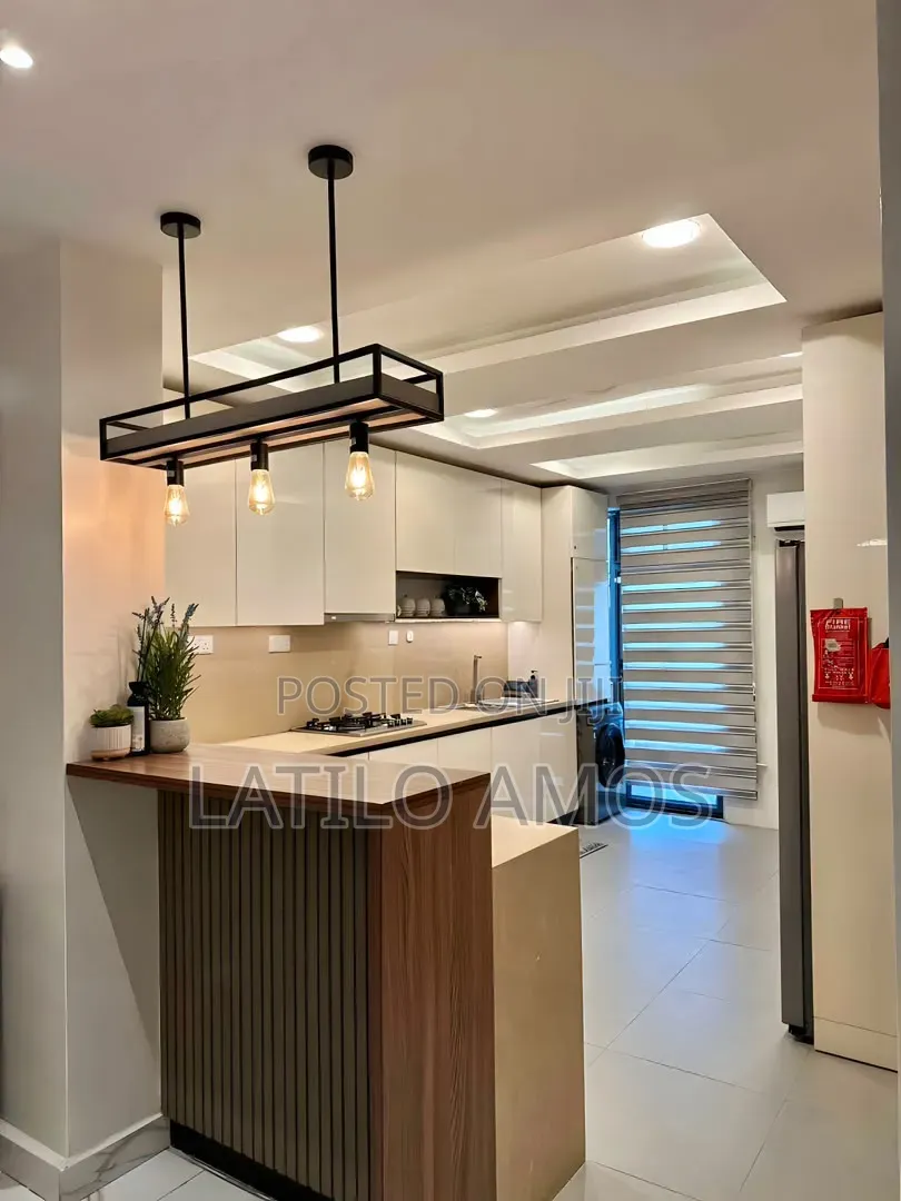 Unit 3 | Luxury 2-Bedroom Apartment 