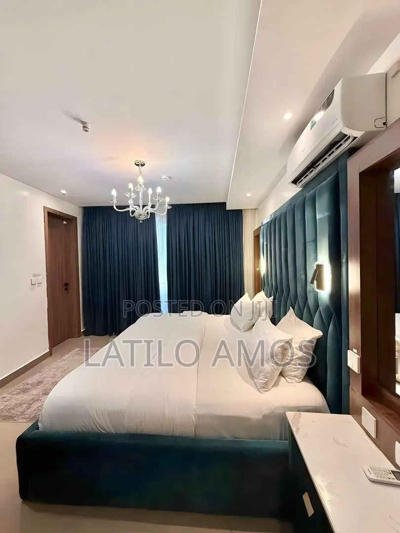 Unit 3 | Luxury 2-Bedroom Apartment 