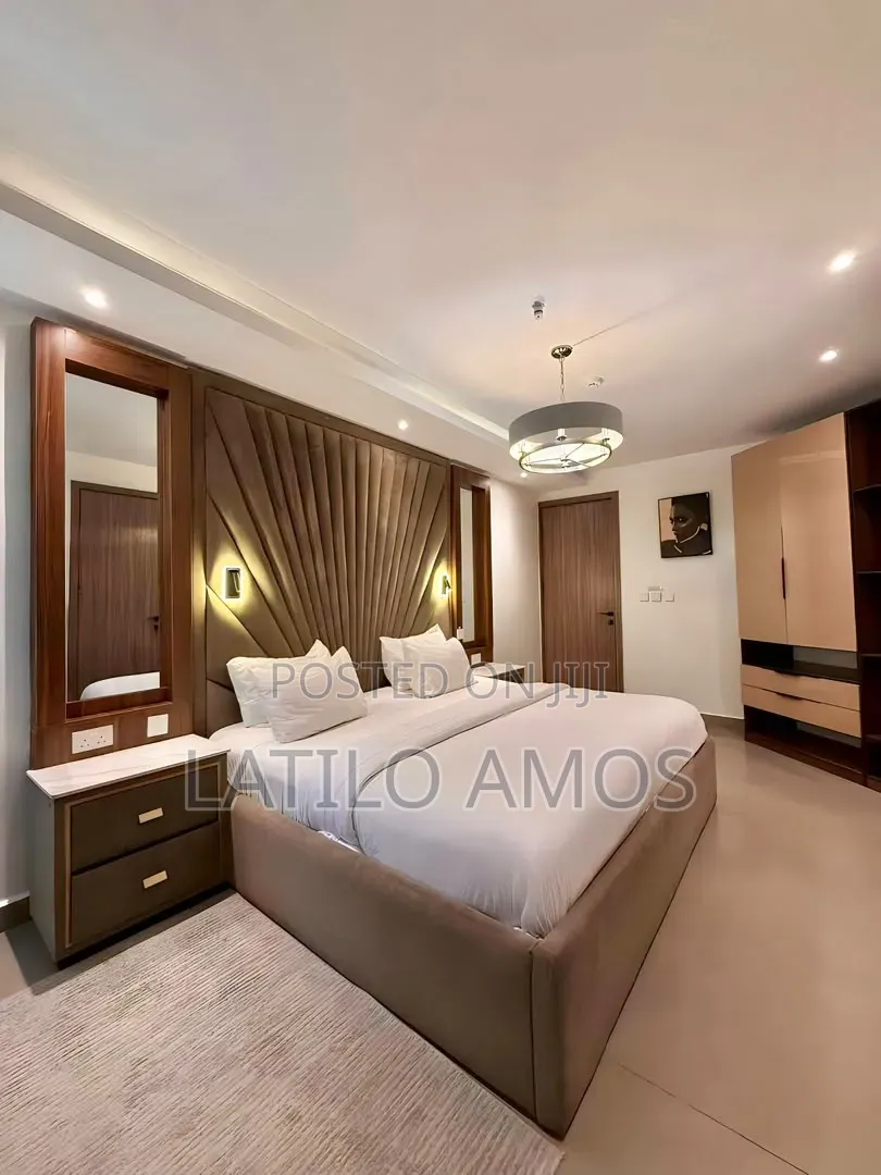 Unit 3 | Luxury 2-Bedroom Apartment 