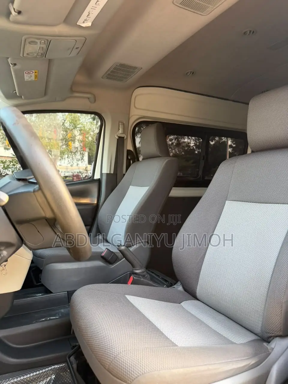 Toyota HiAce 2021 White