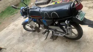 Honda CB 2022 Blue