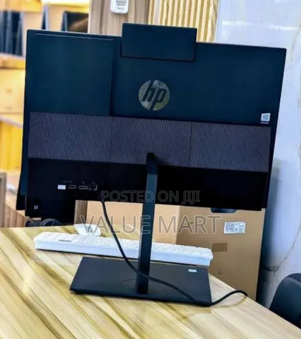 New Desktop Computer HP ProDesk 600 G4 8GB Intel Core i5 SSD 256GB