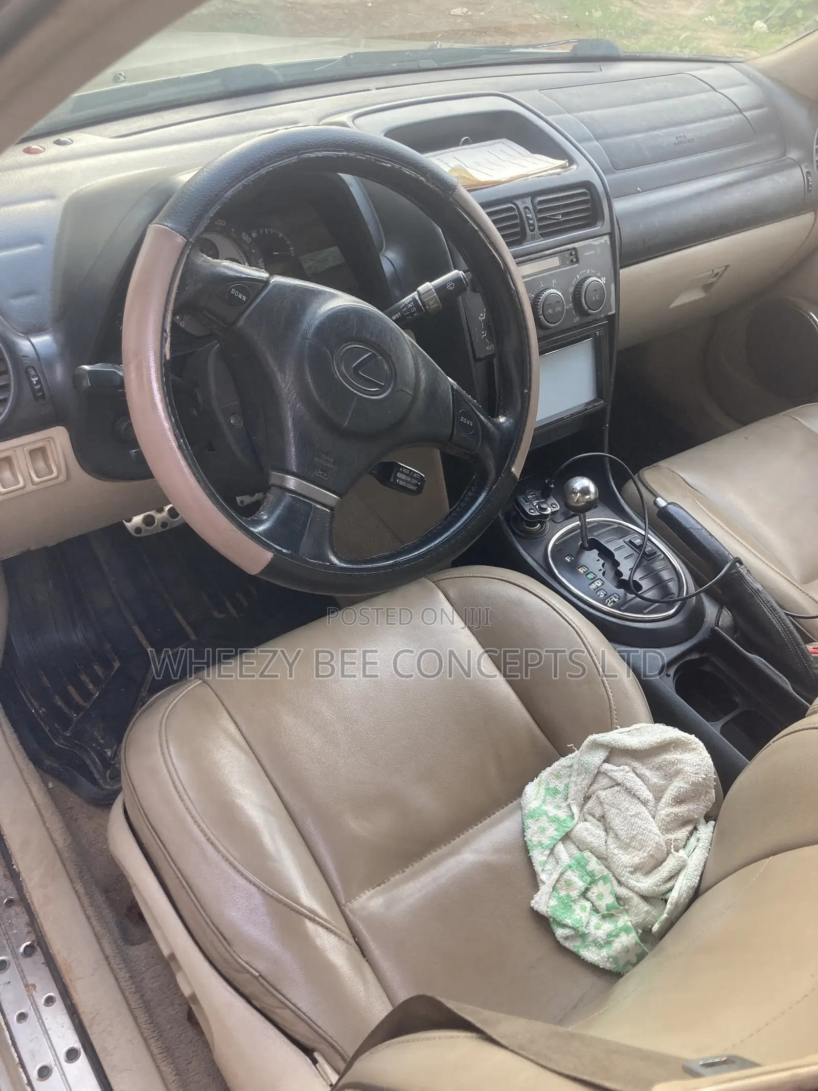 Lexus IS 300 Sport Cross 2002 Silver