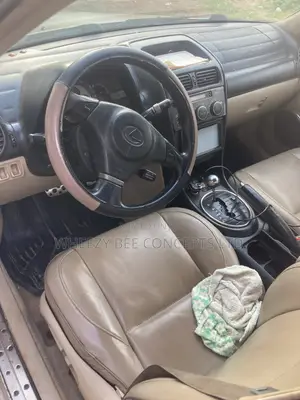 Lexus IS 300 Sport Cross 2002 Silver