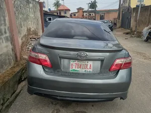 Toyota Camry 2009 Gray
