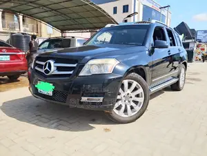 Mercedes-Benz GLK-Class 2011 Black