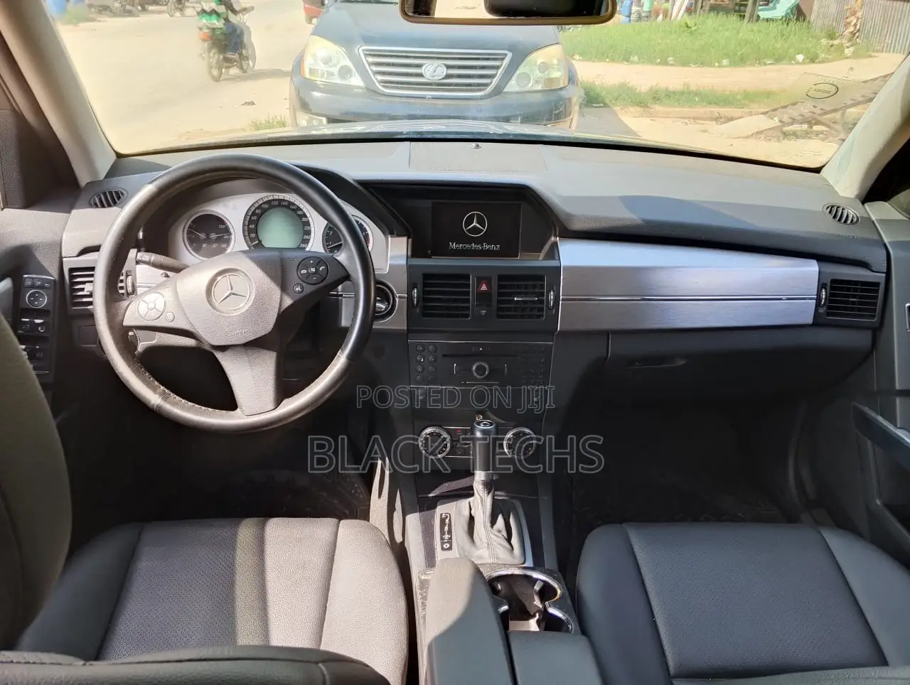 Mercedes-Benz GLK-Class 2011 Black