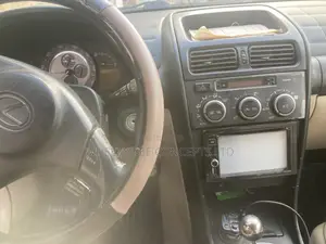 Lexus IS 300 Sport Cross 2002 Silver