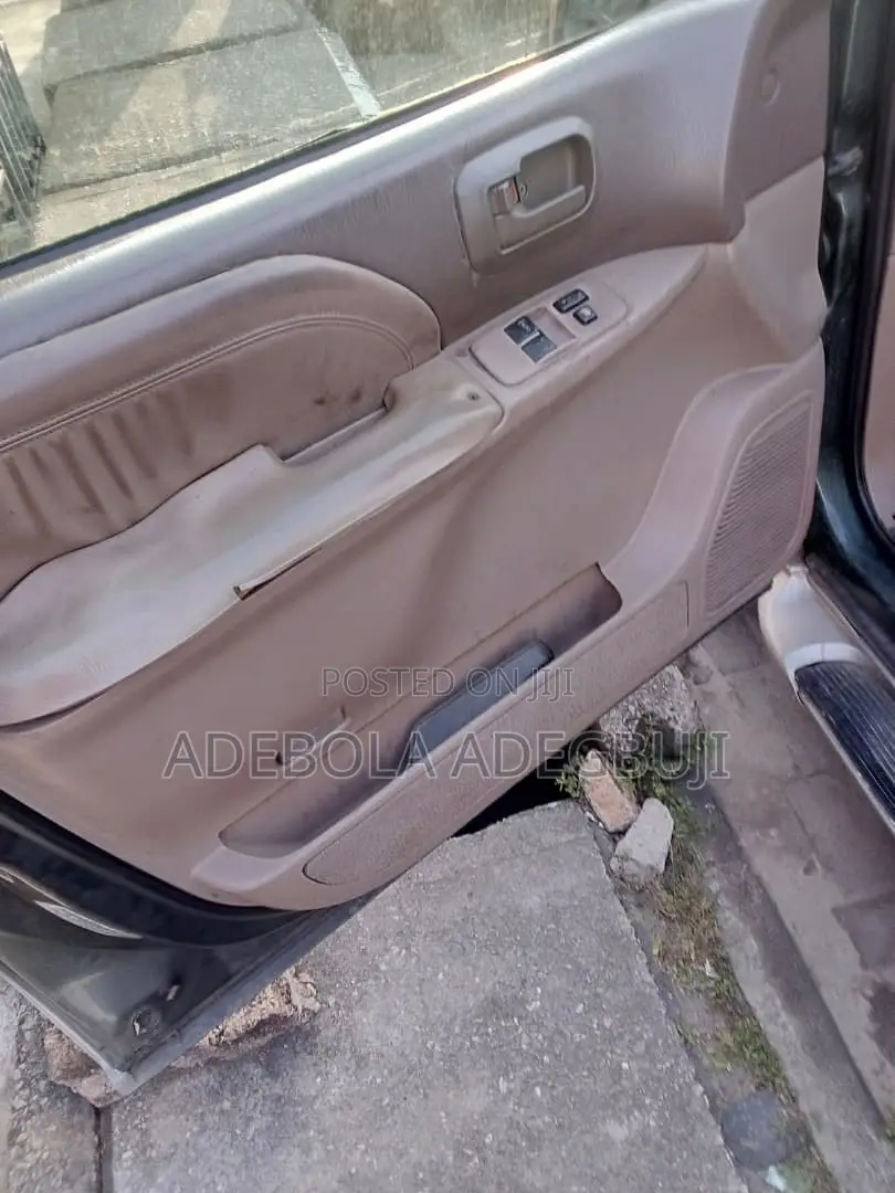 Toyota Sienna LE 2003 Green