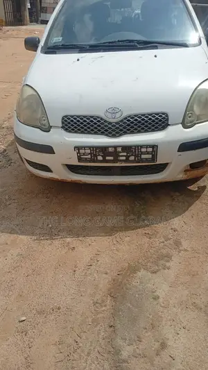 Toyota Yaris 2003 White