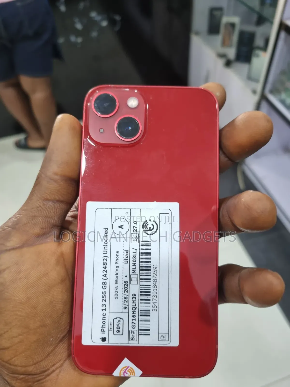 Apple iPhone 13 256 GB Red