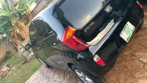 Kia Picanto 2015 Black