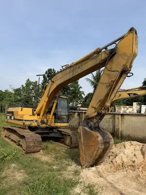 Excavator 325bl