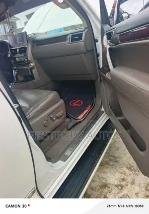 Lexus GX 2012 White
