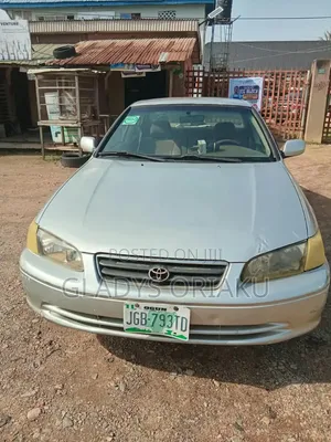 Toyota Camry 2002 Silver