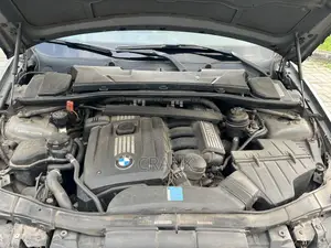 BMW 328i 2011 Gray