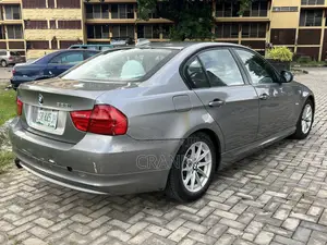BMW 328i 2011 Gray