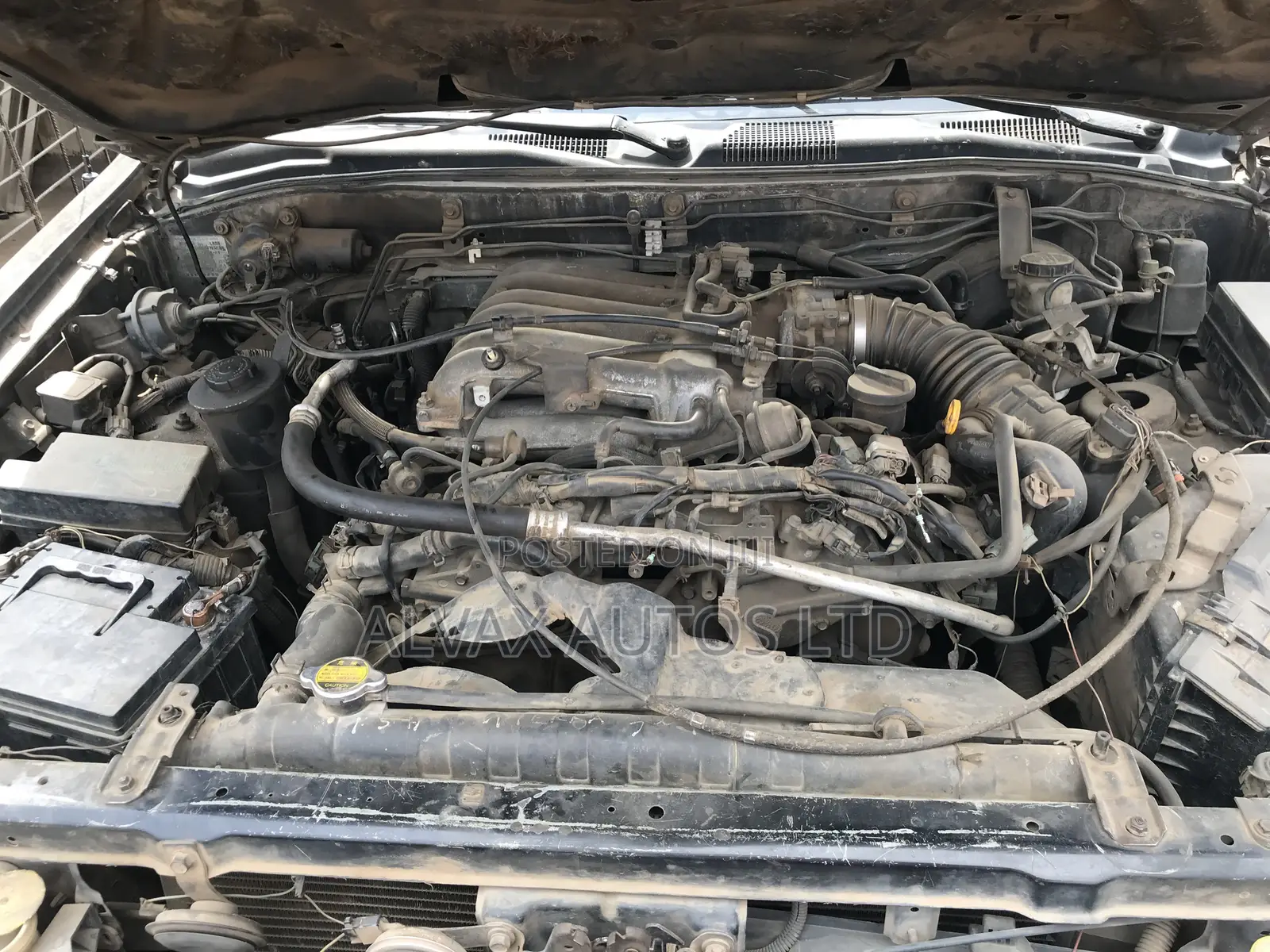 Nissan Pathfinder 2002 Black